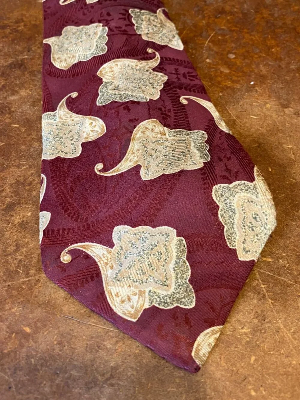 1980s Chaps Ralph Lauren Silk Paisley Elephants Necktie Tie Vintage
